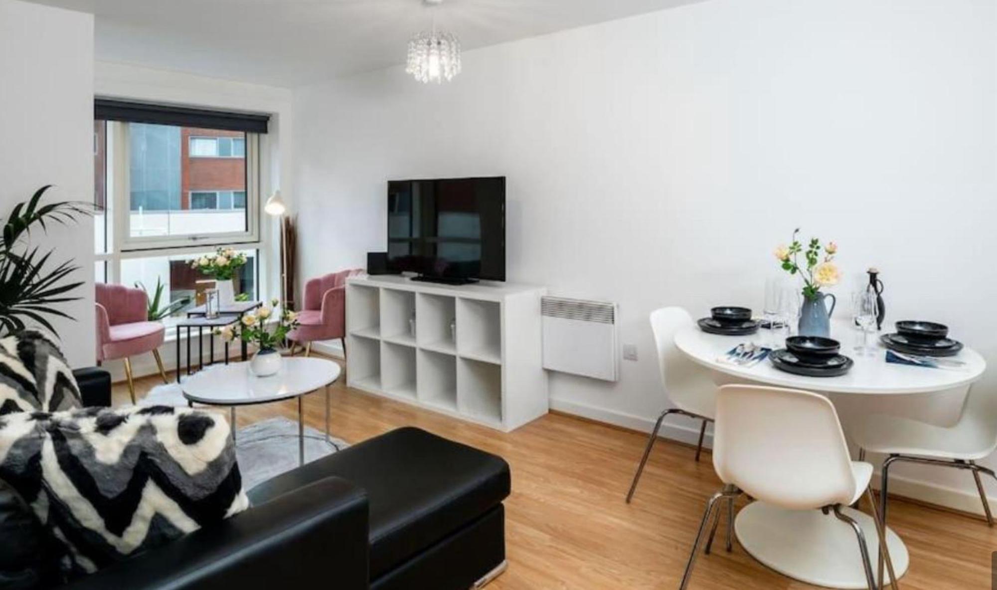 Gunwarhf Quays Two Bedroom Appartement Portsmouth